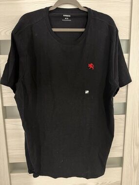 Express Black Short Sleeve Crew Neck T-Shirt with Red Lion Emblem